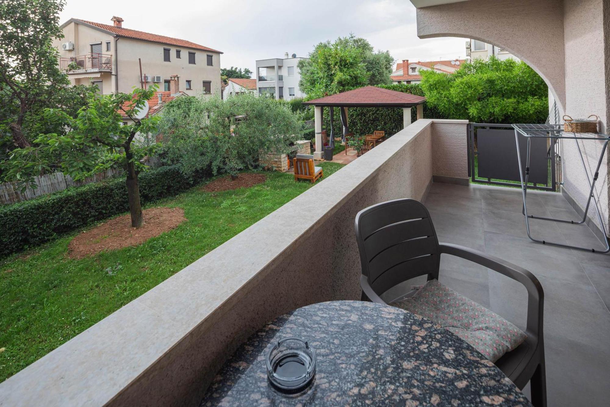 Apartments Bozena Porec Ngoại thất bức ảnh